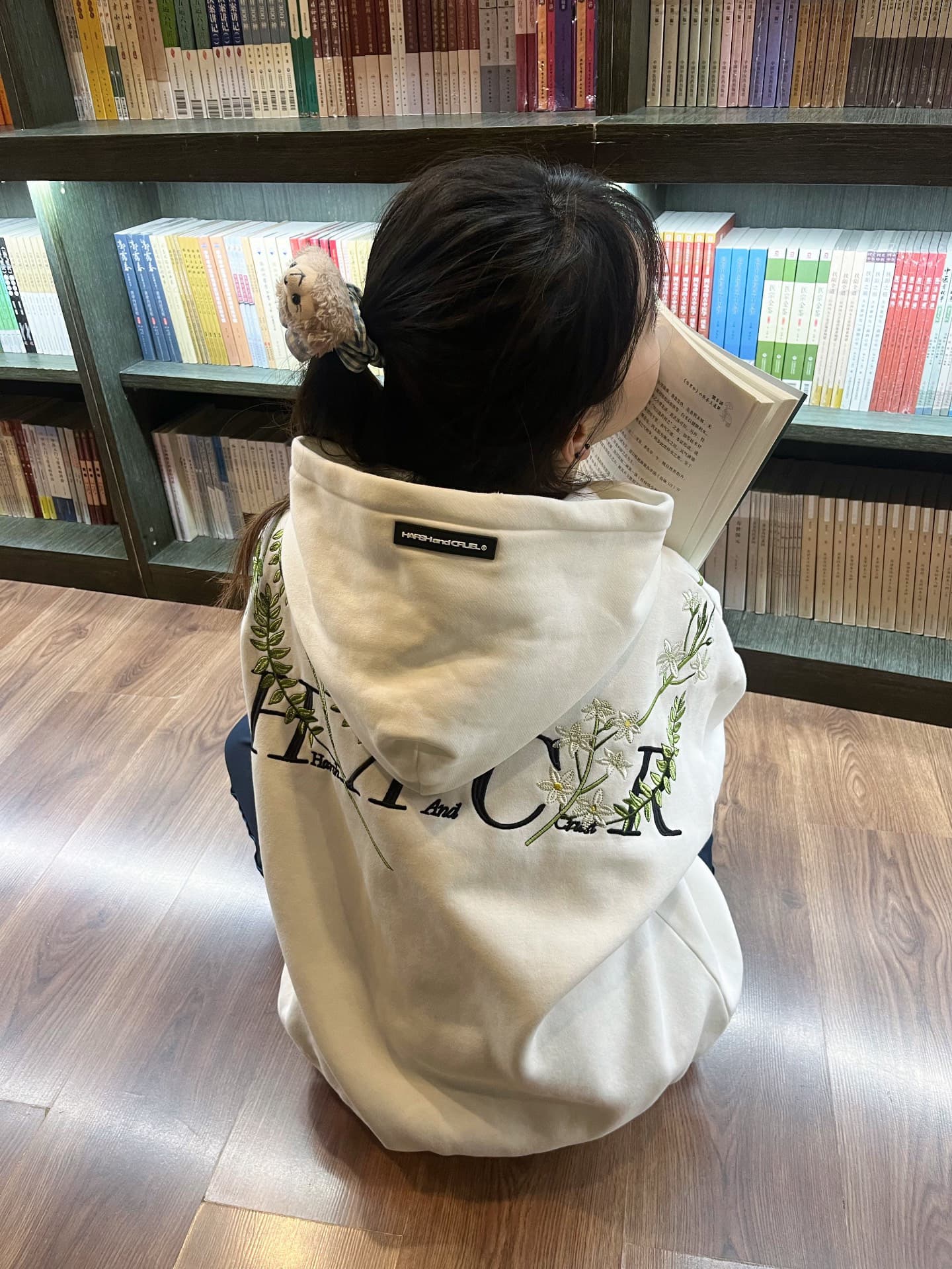 있음 선적 얇은 스타일 털이 있는 좋은 품질 소매 구멍 압력 라인 대 자수 주문 표준 순수한 Mianhua 면 후드 티 스웨터