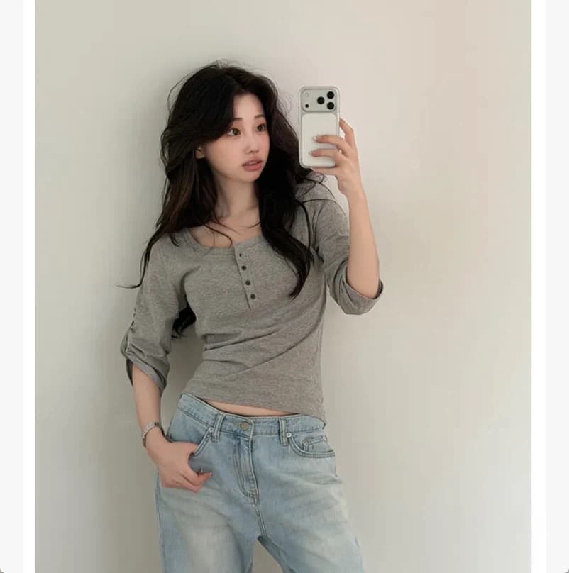 한국 ins 여름 미니멀리즘 단색 다용도 품격 싱글 줄 버튼 반 개방 라운드 넥 7부 소매 티셔츠 여성 상세 이미지 3