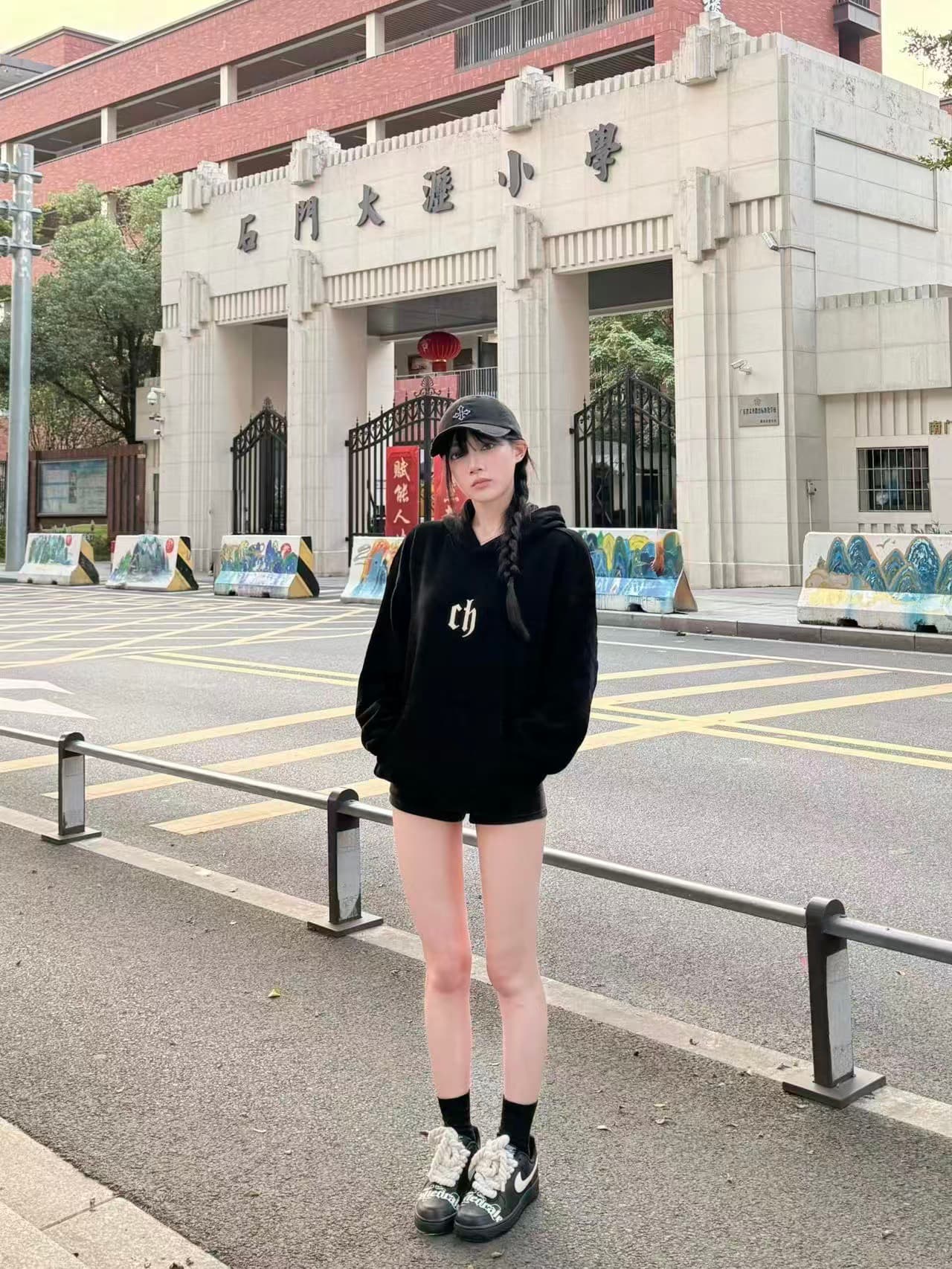 후아 면 복합 얇은 스타일 320 그램 털이 있는 420g 헝겊 느낌 프린트 없음 모자 로프 후드 티 스웨터 상세 이미지 4
