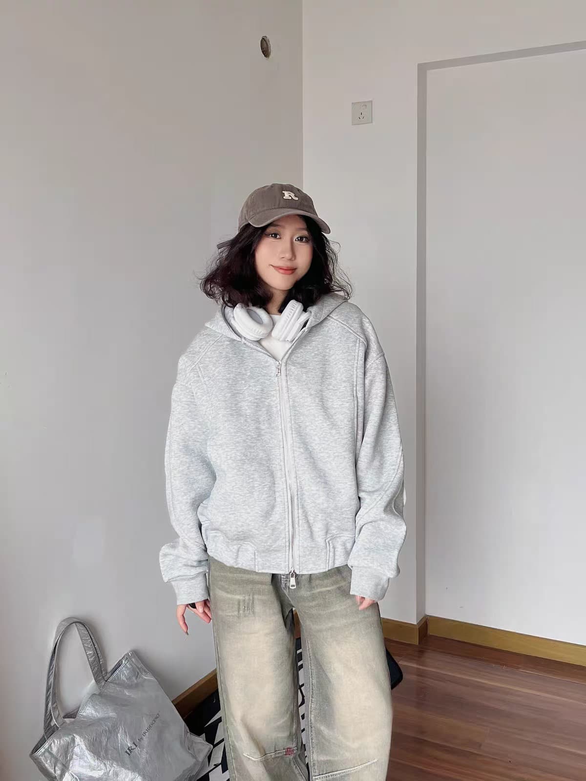 원본 원단 회색 후드 티 스웨터 짧은 여성 코트 봄 가을 디자인 센스 가을 착용 가져 가라. 한 첨부 된 의류 상세 이미지 3