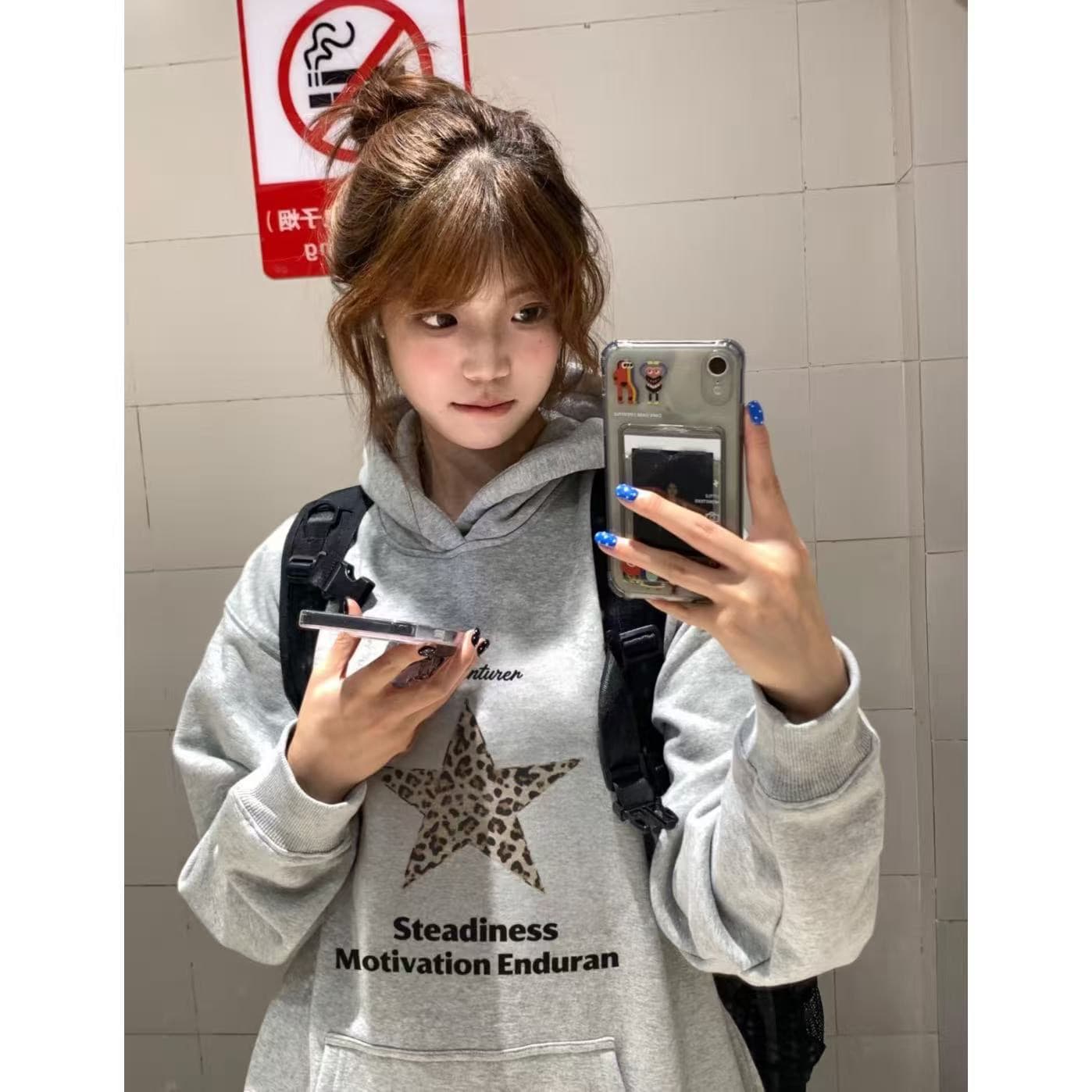 후아 면 복합 없음 모자 로프 있음 주머니 후드 티 스웨터 여성 프린트 얇은 스타일 털이 있는 상세 이미지 3
