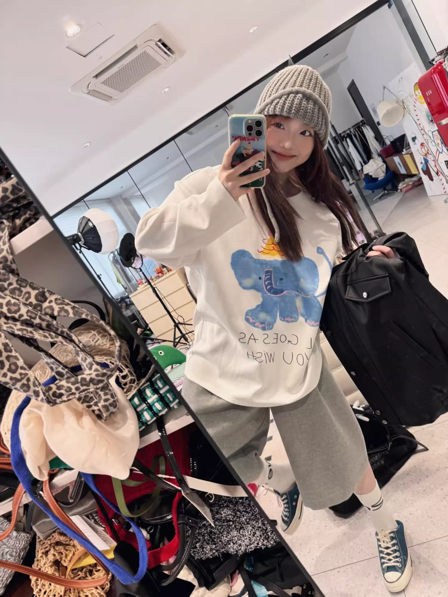 높은 품질 순면 200그램 21 빗질하다 정밀 프린트 가을 루즈핏 긴팔 티셔츠 여성 이미지 2