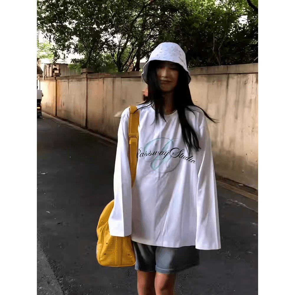 높은 품질 순면 200그램 21 빗질하다 정밀 프린트 가을 루즈핏 긴팔 티셔츠 여성 이미지 5