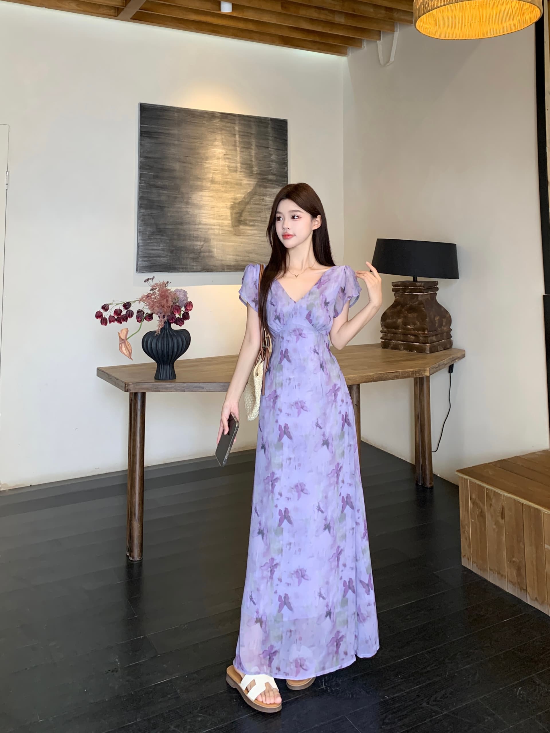 실사 빅 사이즈 여름 V넥 백리스 버블 반팔 몸매 가꾸기 슬림해 보이는 롱 코트 한 마디 나비 프린트 보라색 드레스 상세 이미지 11
