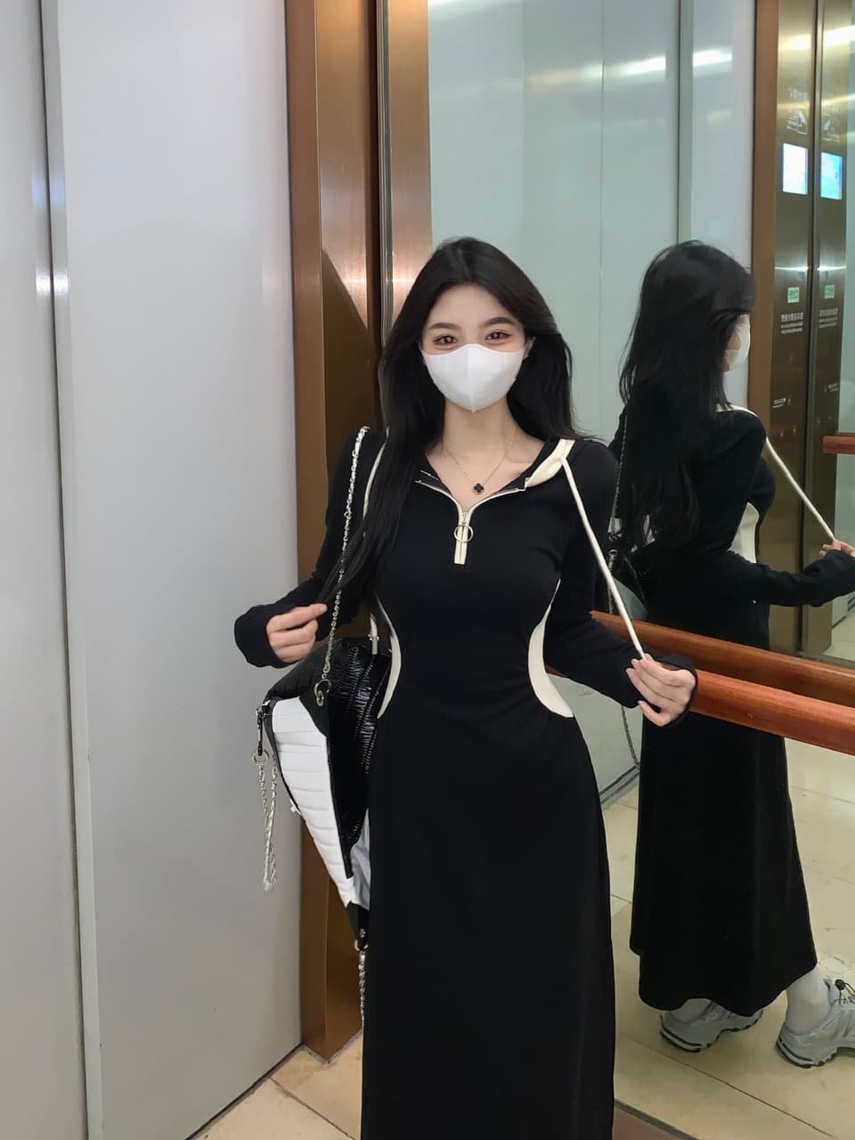 실사 빅 사이즈 배색 후드 긴팔 여성 드레스 가을 검정색 치마 디자인 센스 무릎 아래 Chic 롱 스커트 상세 이미지 19