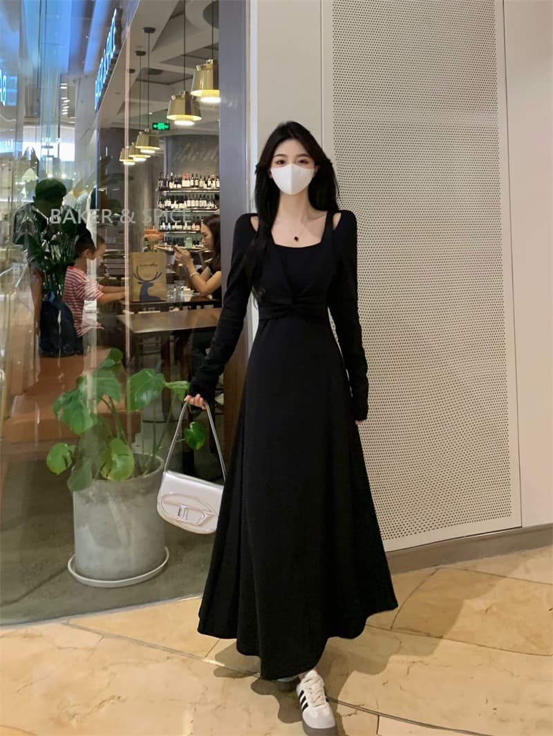 실사 품격 캐주얼 페이크 레이어드 가을 2025 새로운 프랑스식 비틀림 허리 수축 슬림해 보이는 한 마디 큰 진자 드레스 상세 이미지 14