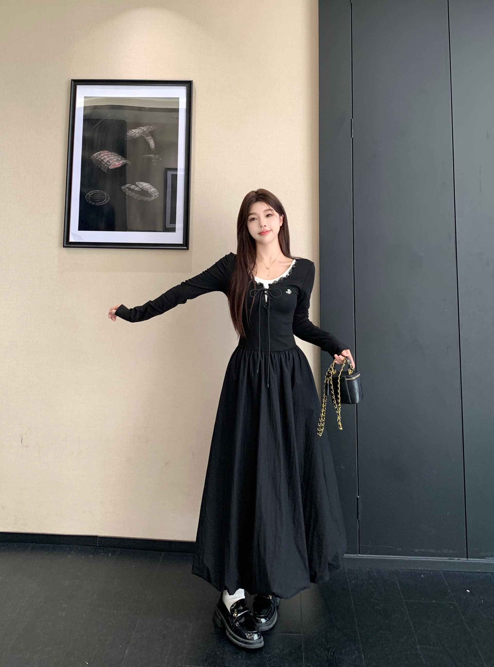 실사 프랑스식 고급 센스 품격 검정색 페이크 레이어드 여성 드레스 가을 새로운 허리 수축 슬림해 보이는 꽃밭 치마 이미지 4