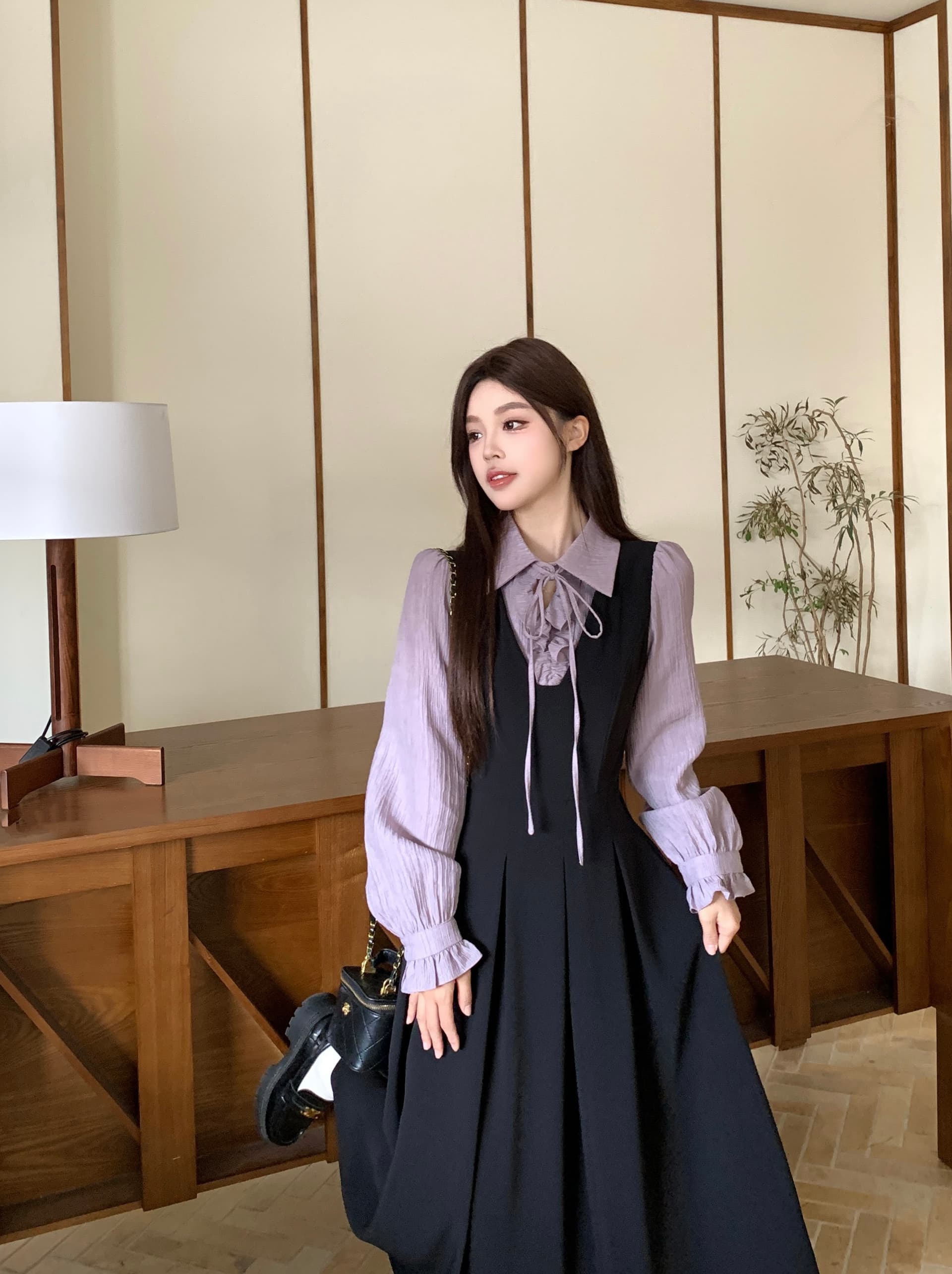 실사 새로운 이른 가을 착용 가져 가라. 프랑스식 검정색 자이언트 잘 생긴 POLO 칼라 여성 드레스 페이크 레이어드 긴팔 치마 상세 이미지 1