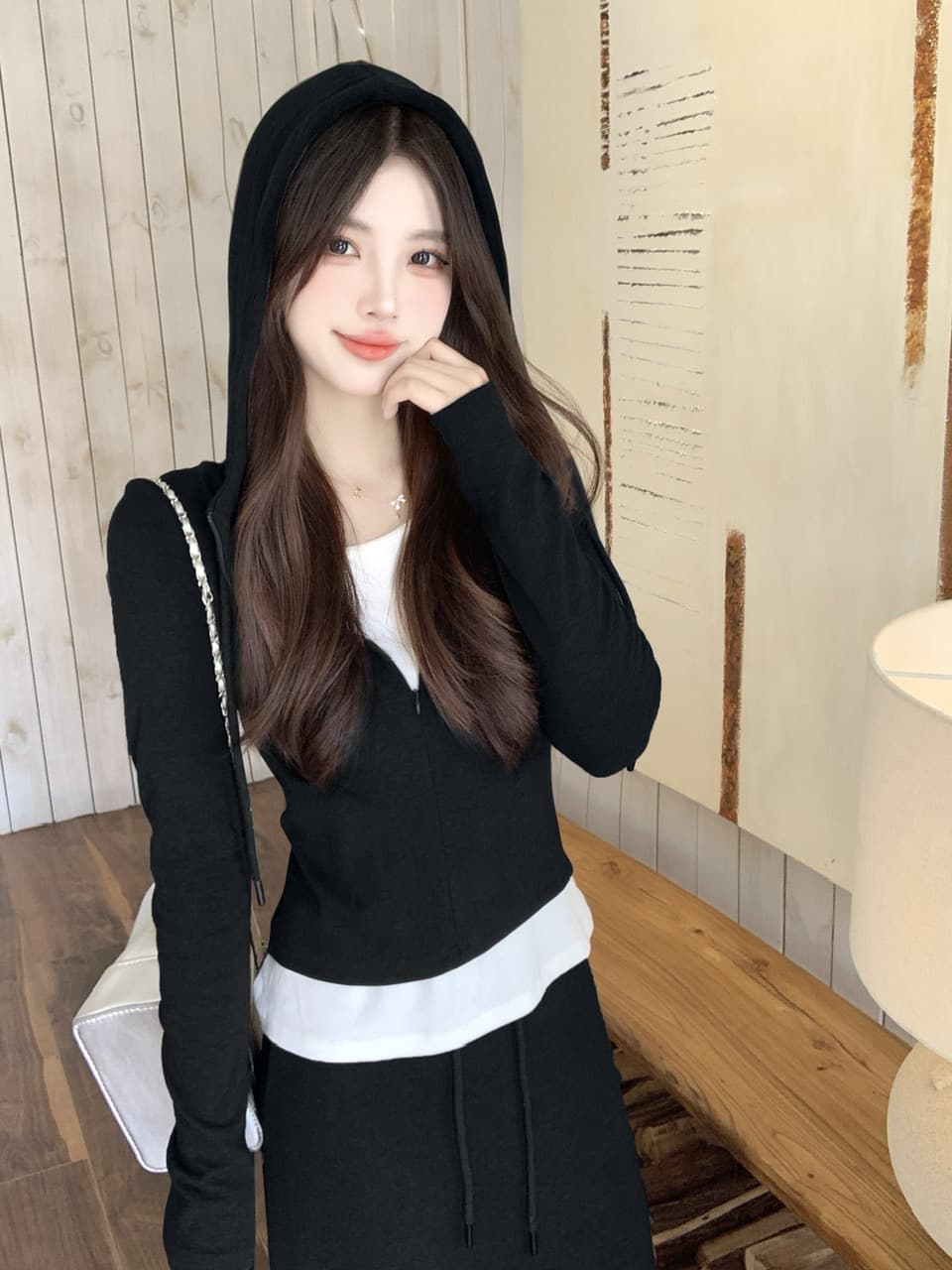 실사 운동 캐주얼 세트 여성 가을 새로운 페이크 레이어드 맨위 지방 mm 표지 배 슬림해 보이는 반신 스커트 투피스 세트 상세 이미지 9