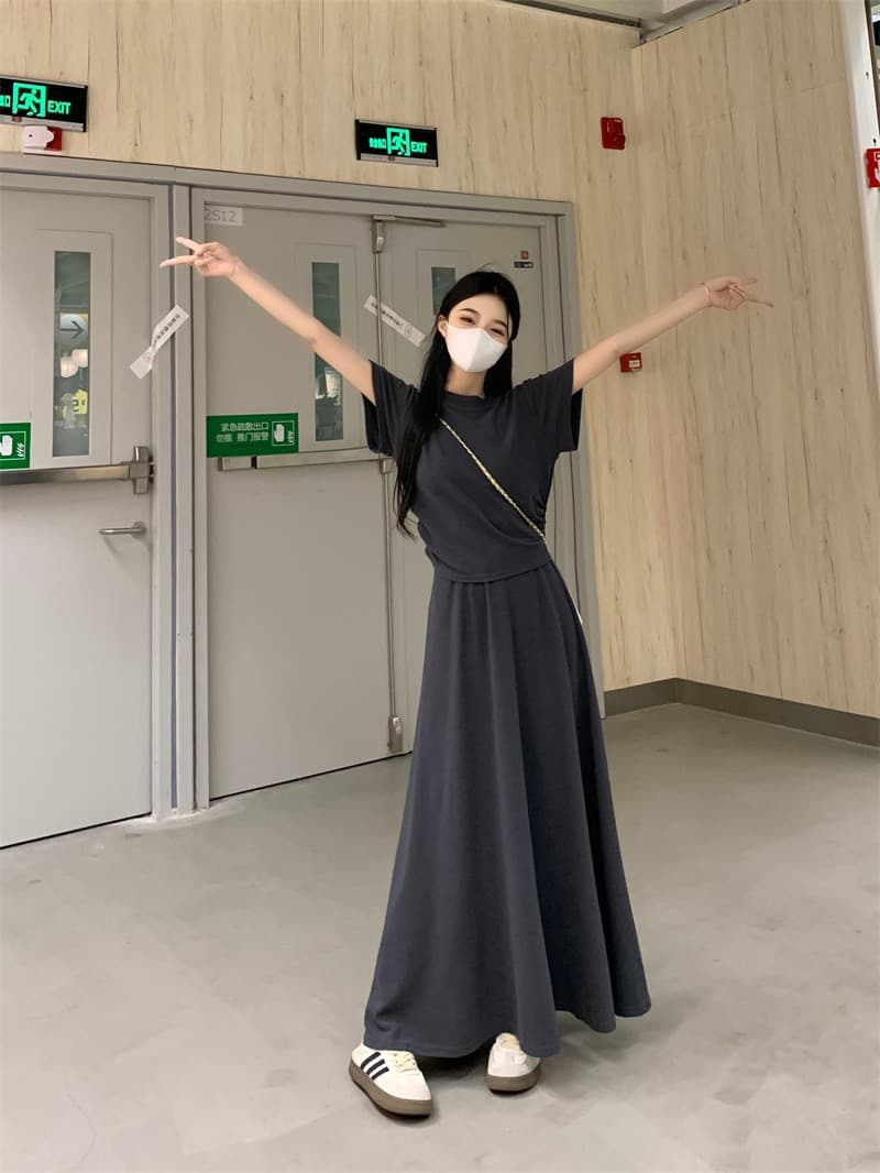 실사 빅 사이즈 2026 한국 스타일 라운드 넥 쇼트 스타일 백리스 반팔 티셔츠 하이웨이스트 슬림해 보이는 밴딩 반신 치마 세트 상세 이미지 10