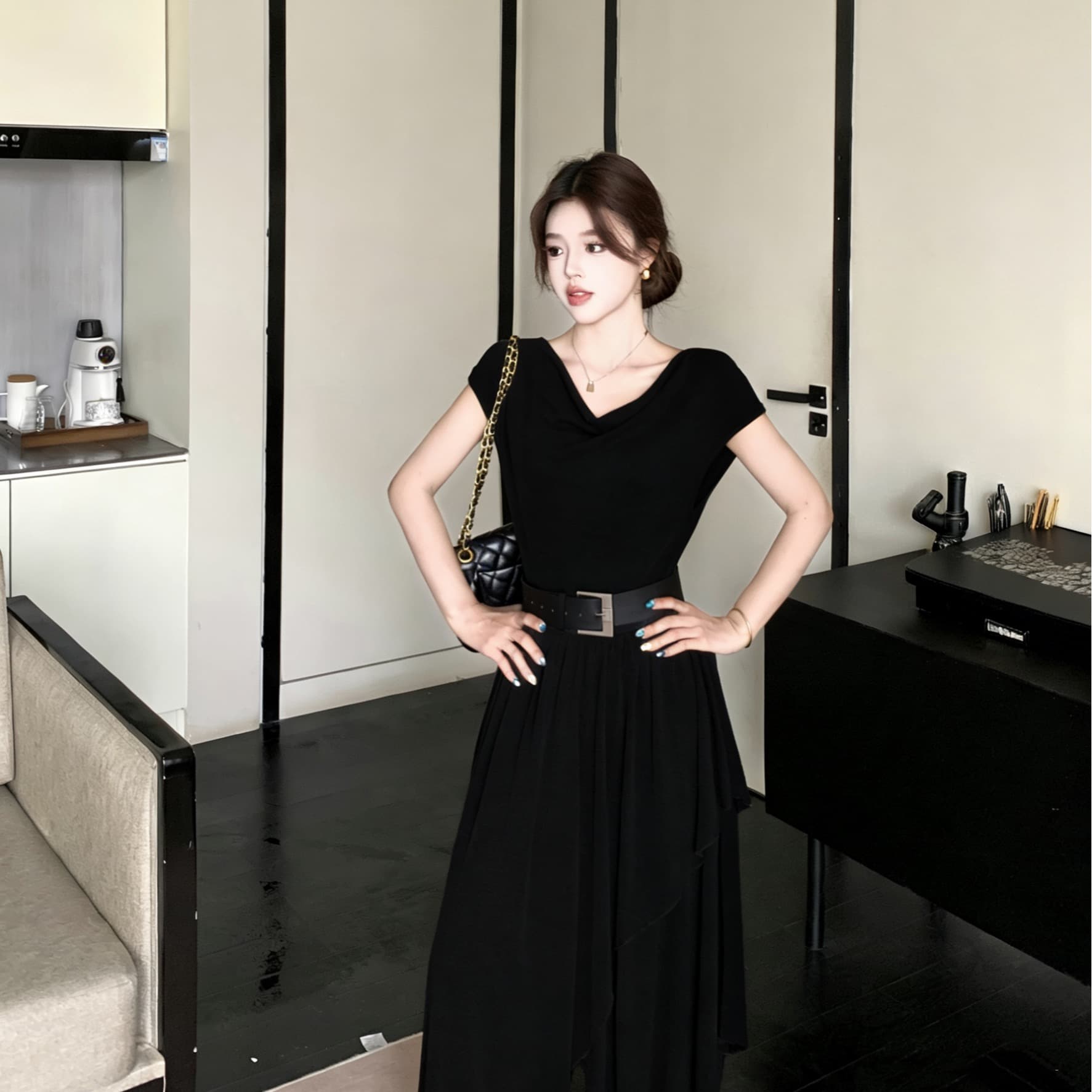 실사 빅 사이즈 여름 새로운 레트로 불규칙 드레스 슬림해 보이는 흔들다 칼라 핫걸 민소매 도루 센스 품격 롱 스커트 이미지 5