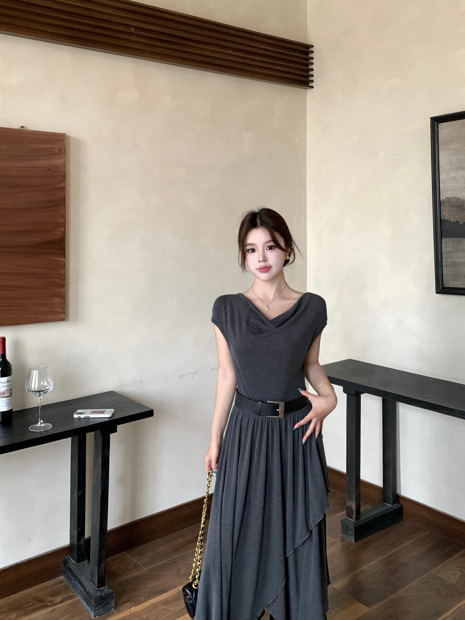 실사 빅 사이즈 여름 새로운 레트로 불규칙 드레스 슬림해 보이는 흔들다 칼라 핫걸 민소매 도루 센스 품격 롱 스커트 상세 이미지 5