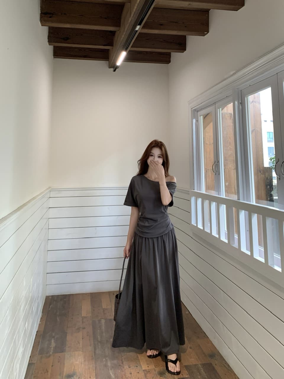 실사 빅 사이즈 품격 여름 한 부서 다용도 섹션 슬림해 보이는 비스듬한 어깨 수신 Pleat 맨위 플러스 하이웨이스트 밴딩 슬림해 보이는 반 스커트 상세 이미지 7