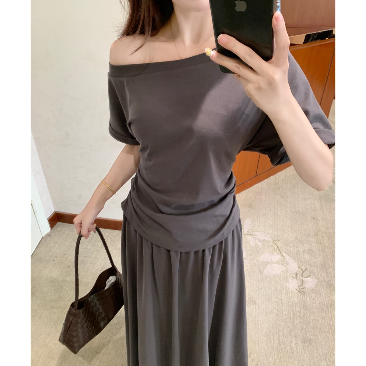 실사 빅 사이즈 품격 여름 한 부서 다용도 섹션 슬림해 보이는 비스듬한 어깨 수신 Pleat 맨위 플러스 하이웨이스트 밴딩 슬림해 보이는 반 스커트 상세 이미지 23