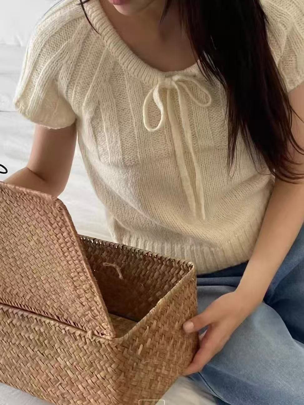 패션 스택 착용 라운드 넥 펌프 로프 레이스업 나비 매듭 풀오버 니트 스웨터 루즈핏 삽입 어깨 소매 쇼트 스타일 니트 상세 이미지 4