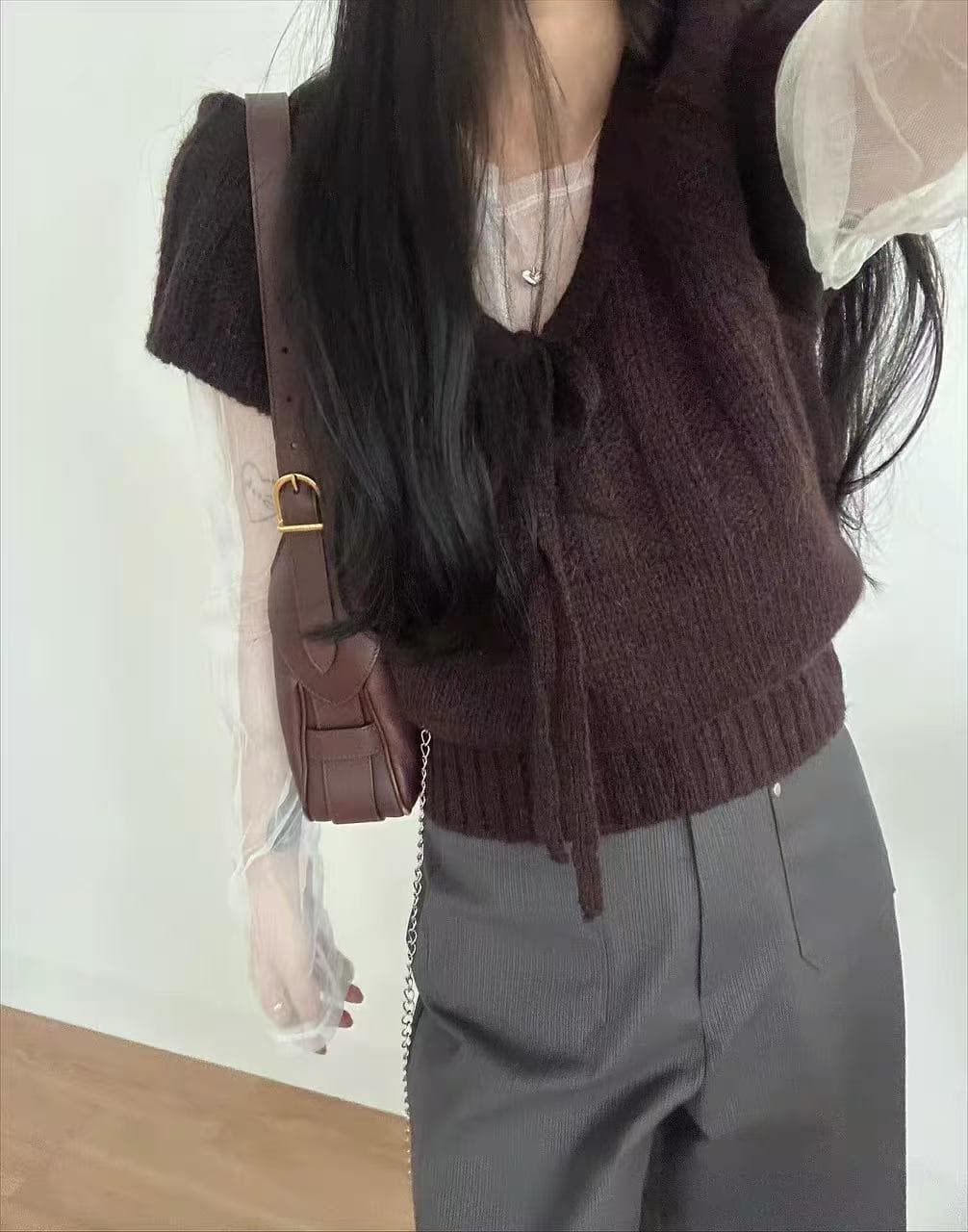패션 스택 착용 라운드 넥 펌프 로프 레이스업 나비 매듭 풀오버 니트 스웨터 루즈핏 삽입 어깨 소매 쇼트 스타일 니트 상세 이미지 27