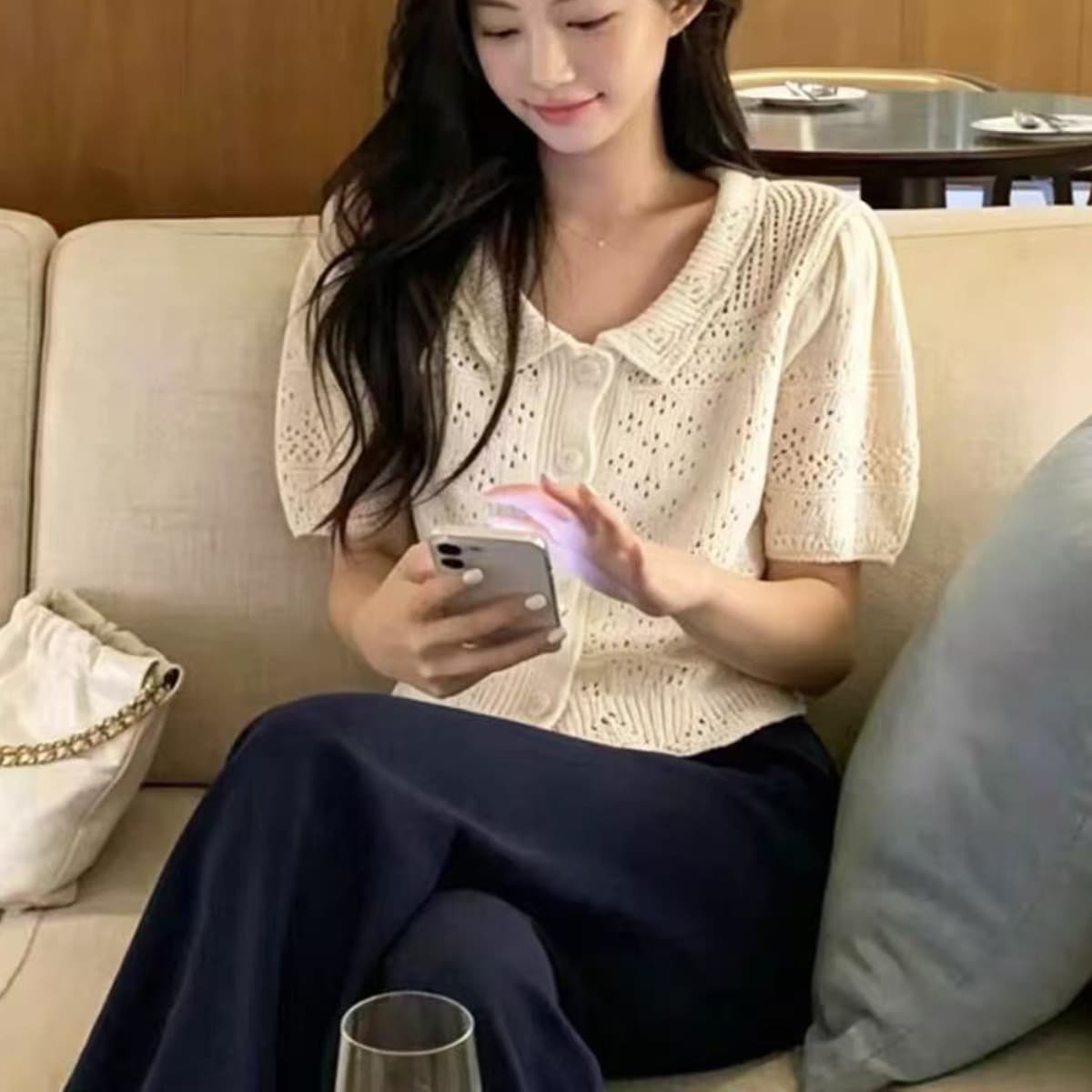 패션 홀로우 아웃 레이스 베이비 칼라 반팔 니트 스웨터 여성 품격 부서 버클 니트 셔츠 이른 가을 니트 오픈 가디건