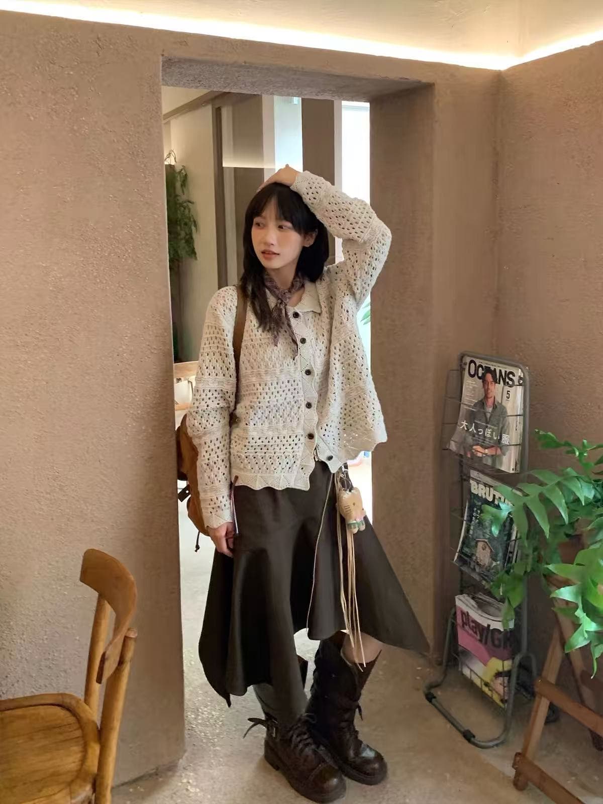 가을 레이스 홀로우 아웃 느긋한 폴로 칼라 니트 오픈 가디건 루즈핏 스웨터 코트 레트로 베이비 칼라 카디건 코트 상세 이미지 2