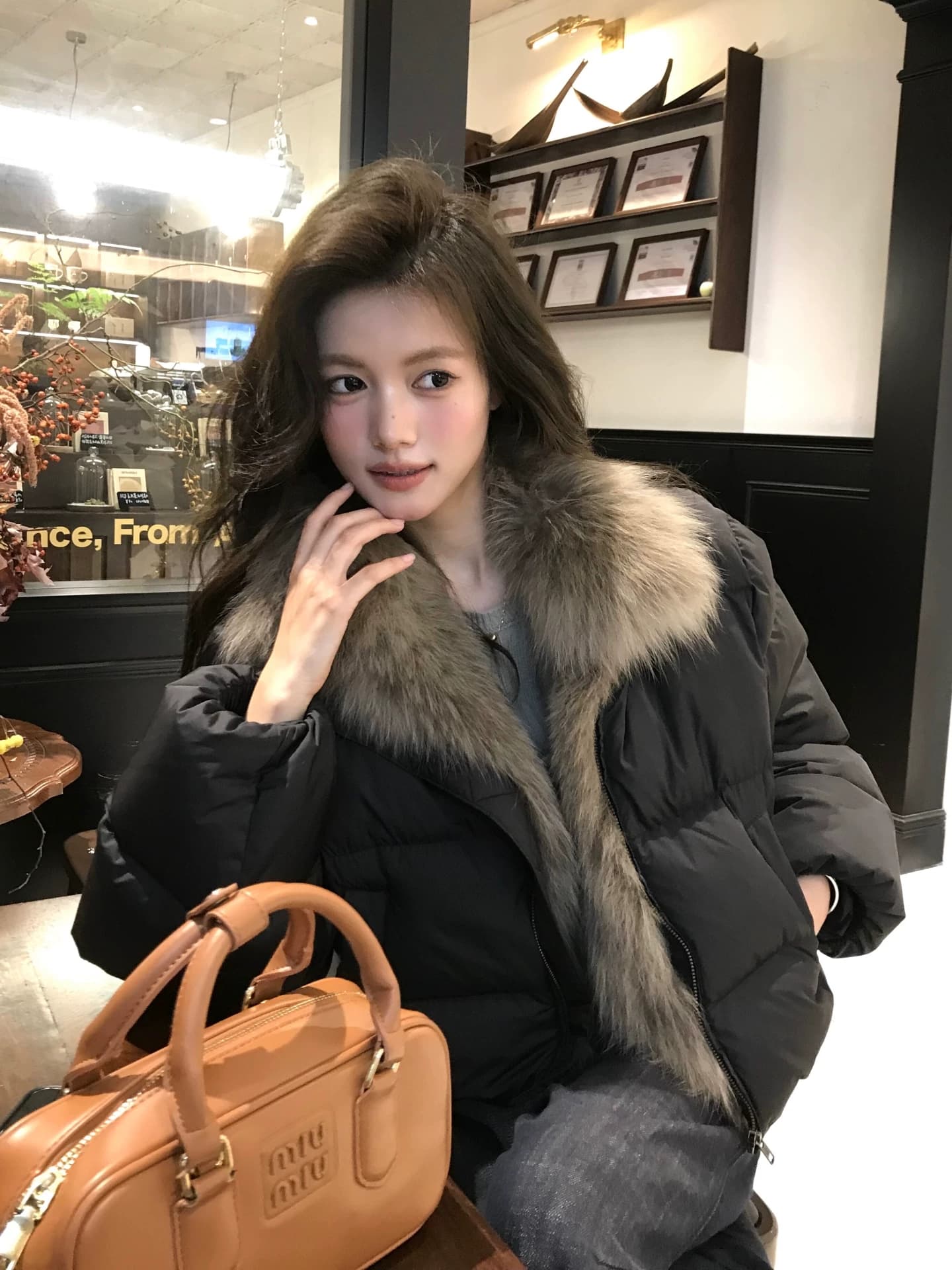 겨울 새로운 쇼트 스타일 아래 면화 의류 여성 모방 여우 모피 칼라 루즈핏 두꺼운 작은 키 한국 스타일 빵 외투