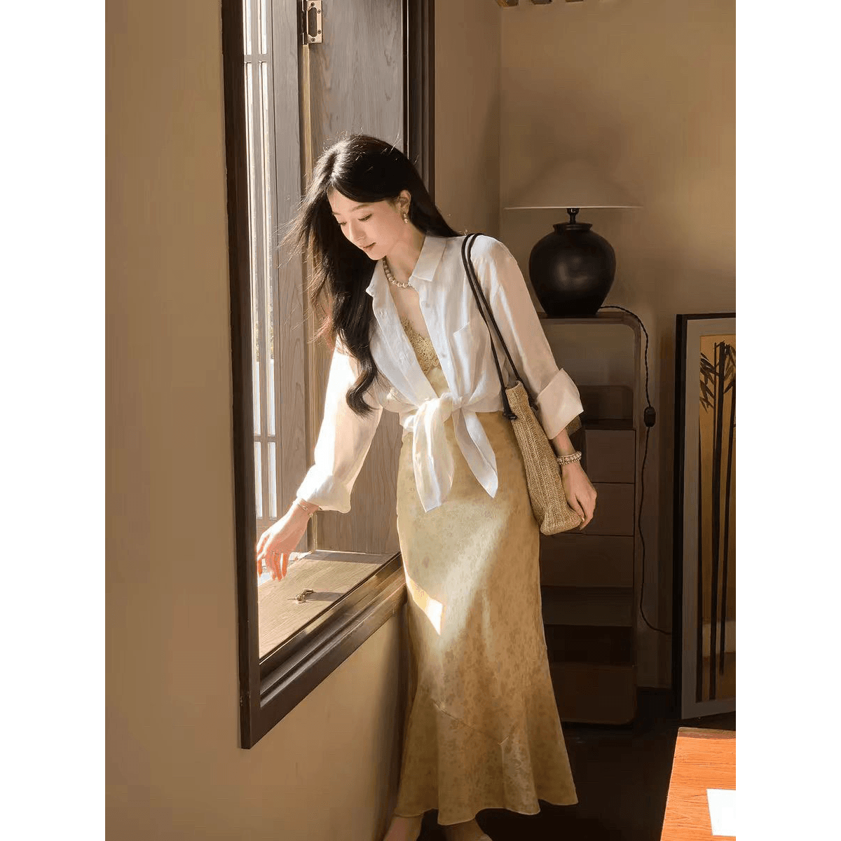 전체 아마 느슨함 센스 마이크로 주름 질감 여성 셔츠 새로운 구슬 빛 단추 다용도 프로필 모양 셔츠 이미지 3
