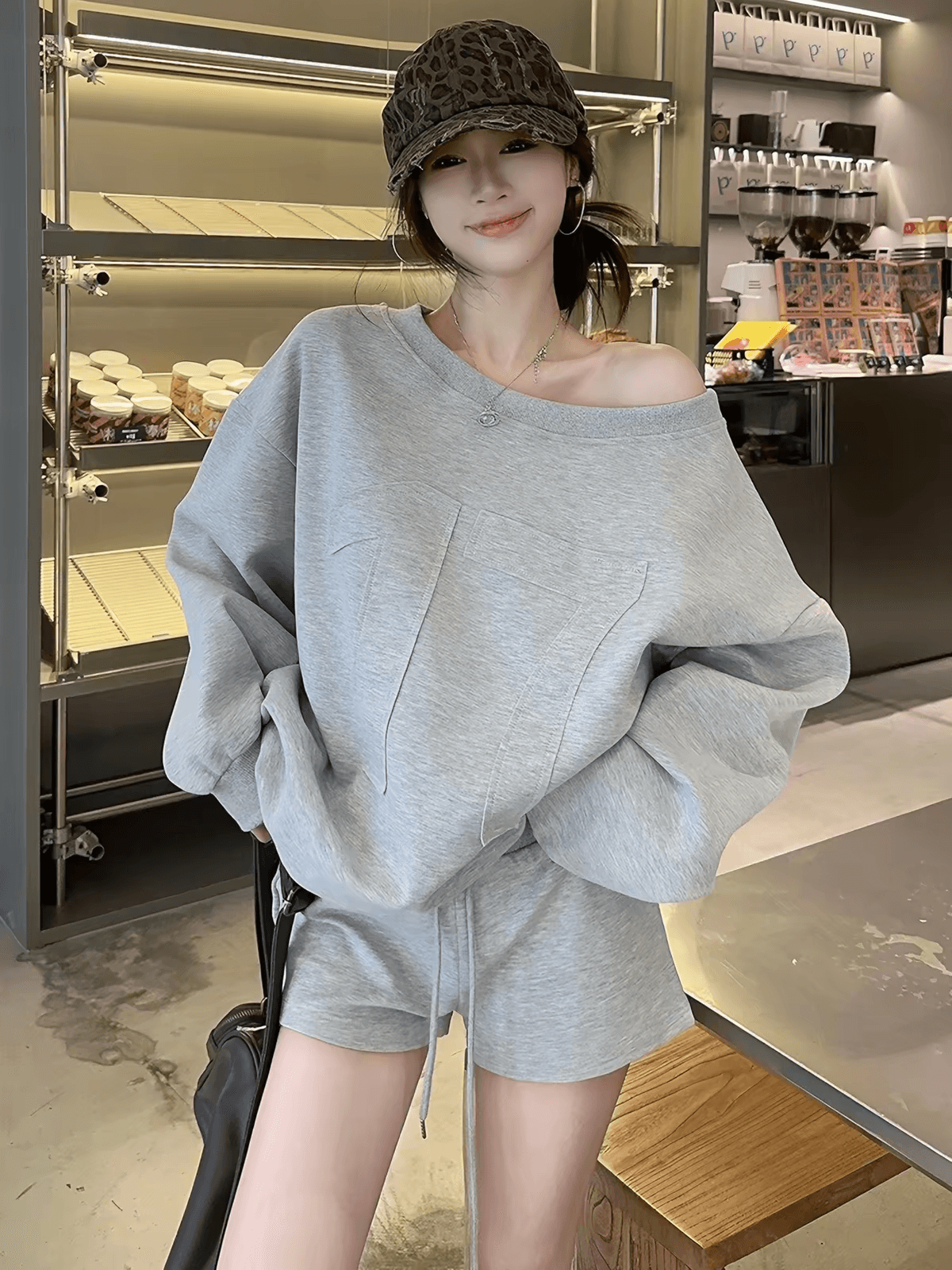 고급 센스 인터넷 유명인 튀김 거리 회색 후드티 반바지 세트 여성 봄 가을 캐주얼 패션 유럽 상품 운동복 투피스 세트