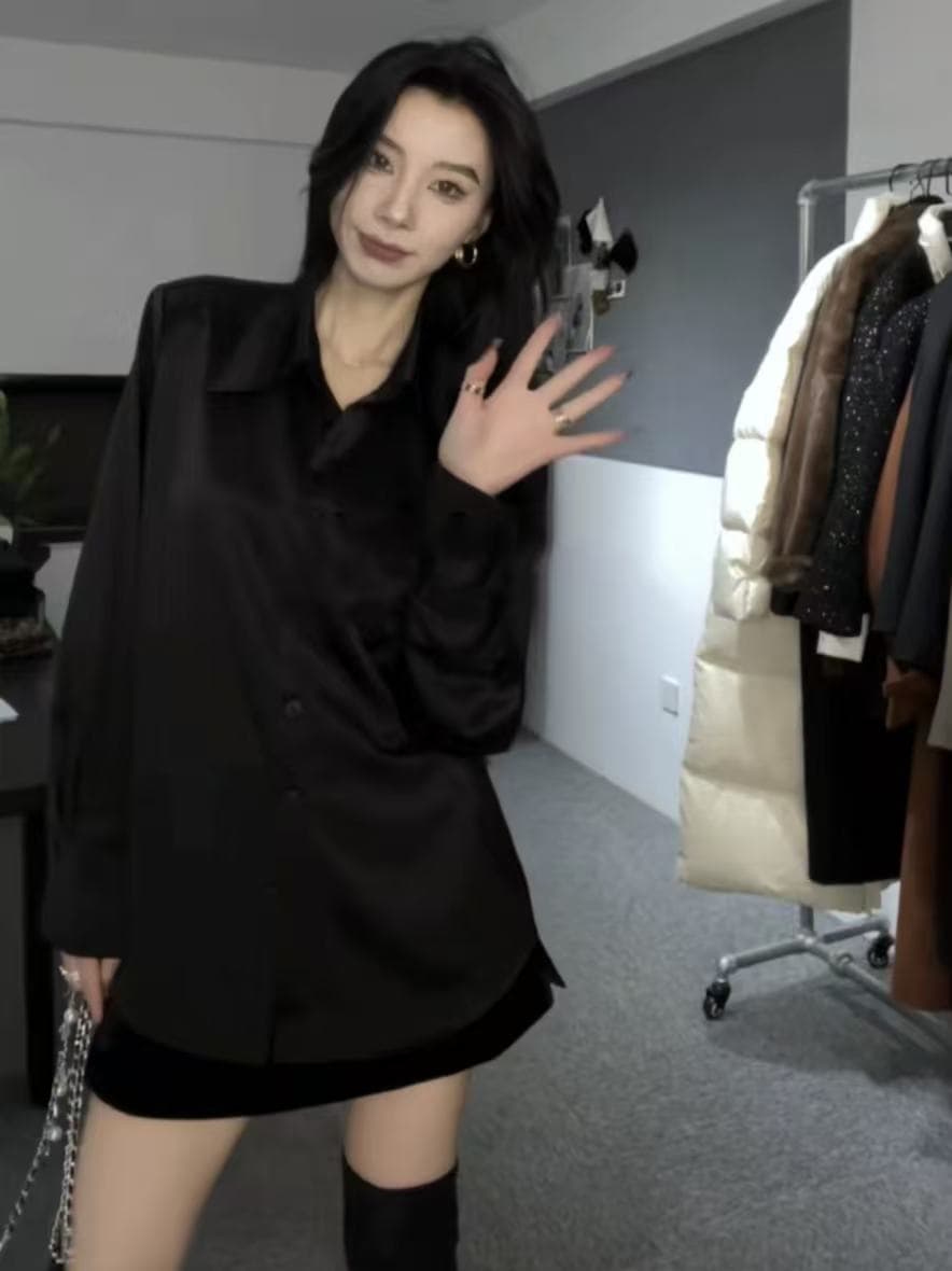 미니멀리즘 새틴 출퇴근 여성 셔츠 2025 새로운 외국 가스 단색 슬림해 보이는 긴팔 디자인 센스 다용도 셔츠 맨위 상세 이미지 5