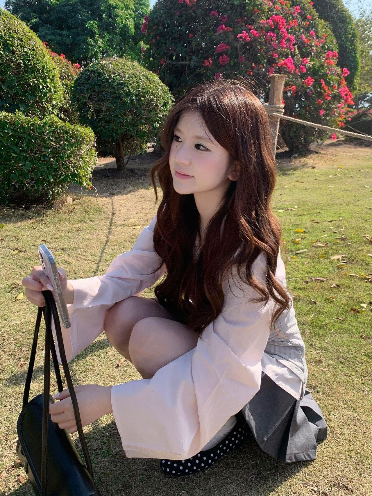 이른 가을 아름다운 전체 집합 ootd 캐주얼 착용 가져 가라. 디자인 센스 패치워크 페이크 레이어드 셔츠 플리츠 치마 세트 여성 의류 이미지 2
