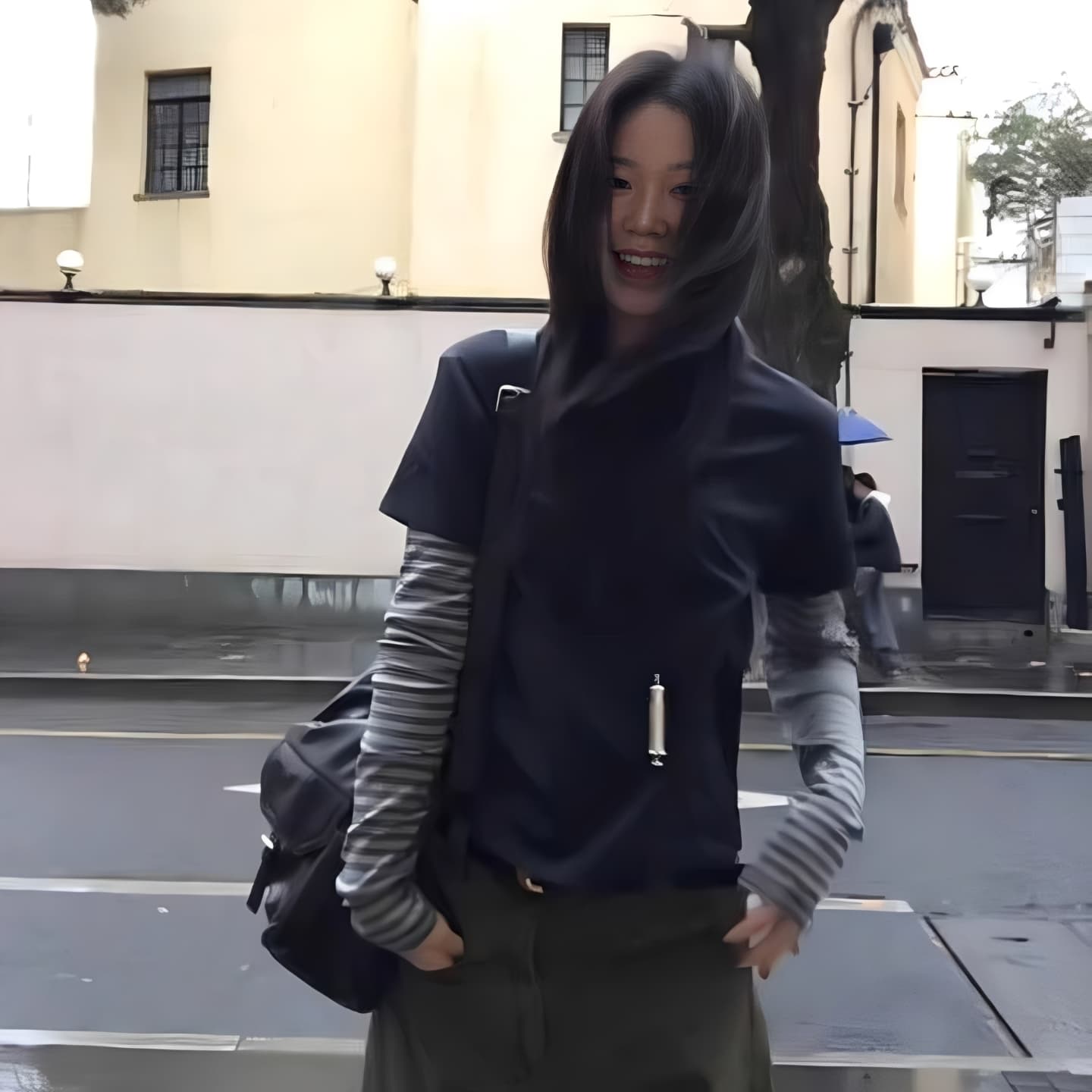 순면 빗질하다 닫기 긴팔 패치워크 페이크 레이어드 맨위 여성 이른 봄 새로운 티셔츠 디자인 상세 이미지 1