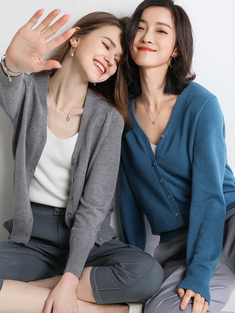 단색 카디건 코트 여성 뜨개질 외부 가져 가라. 쇼트 스타일 V넥 봄 가을 캐주얼 스웨터 루즈핏 검정색 긴팔 맨위 트렌디 이미지 2