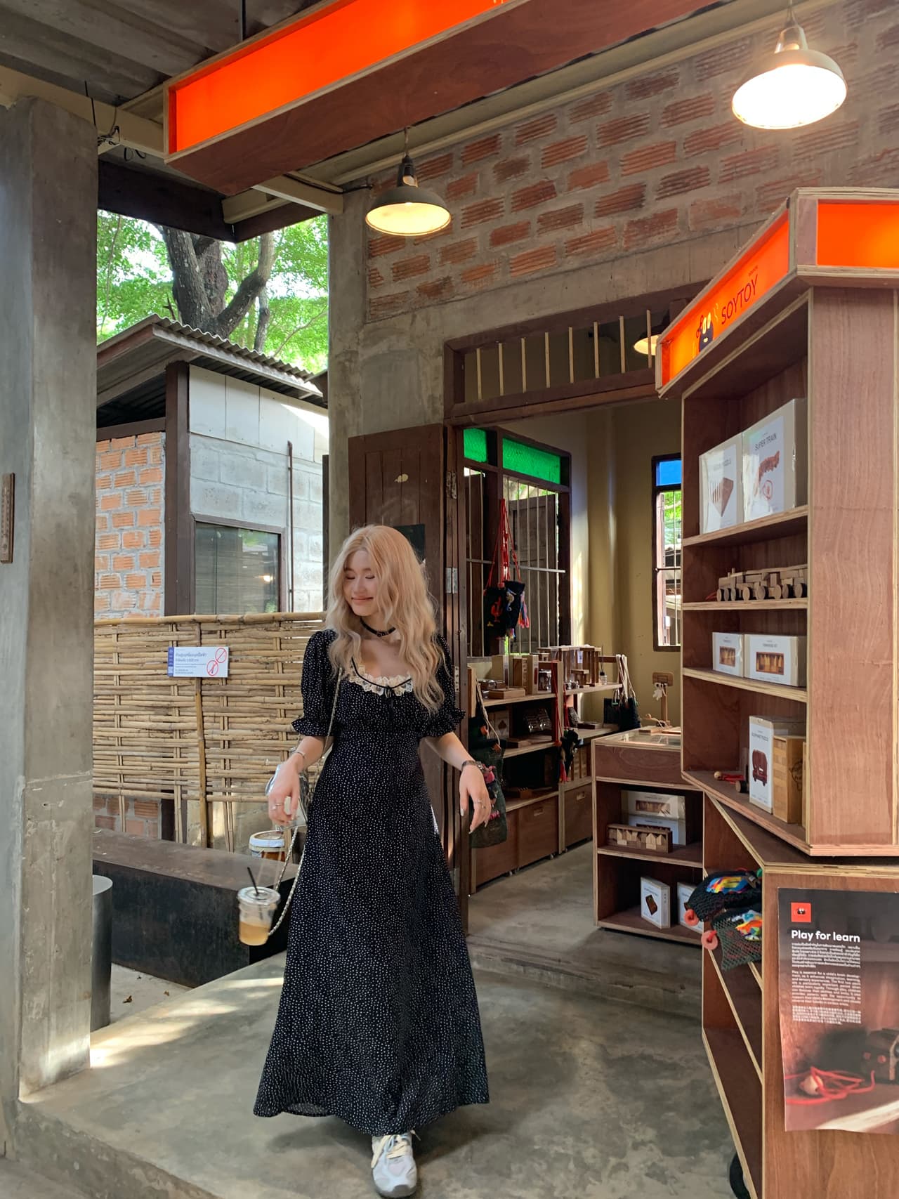 마이크로 지방 프랑스식 레이스 칼라 꽃무늬 거품 소매 드레스 여름 품격 허리 수축 슬림해 보이는 한 마디 휴가 해변 롱 스커트 상세 이미지 13