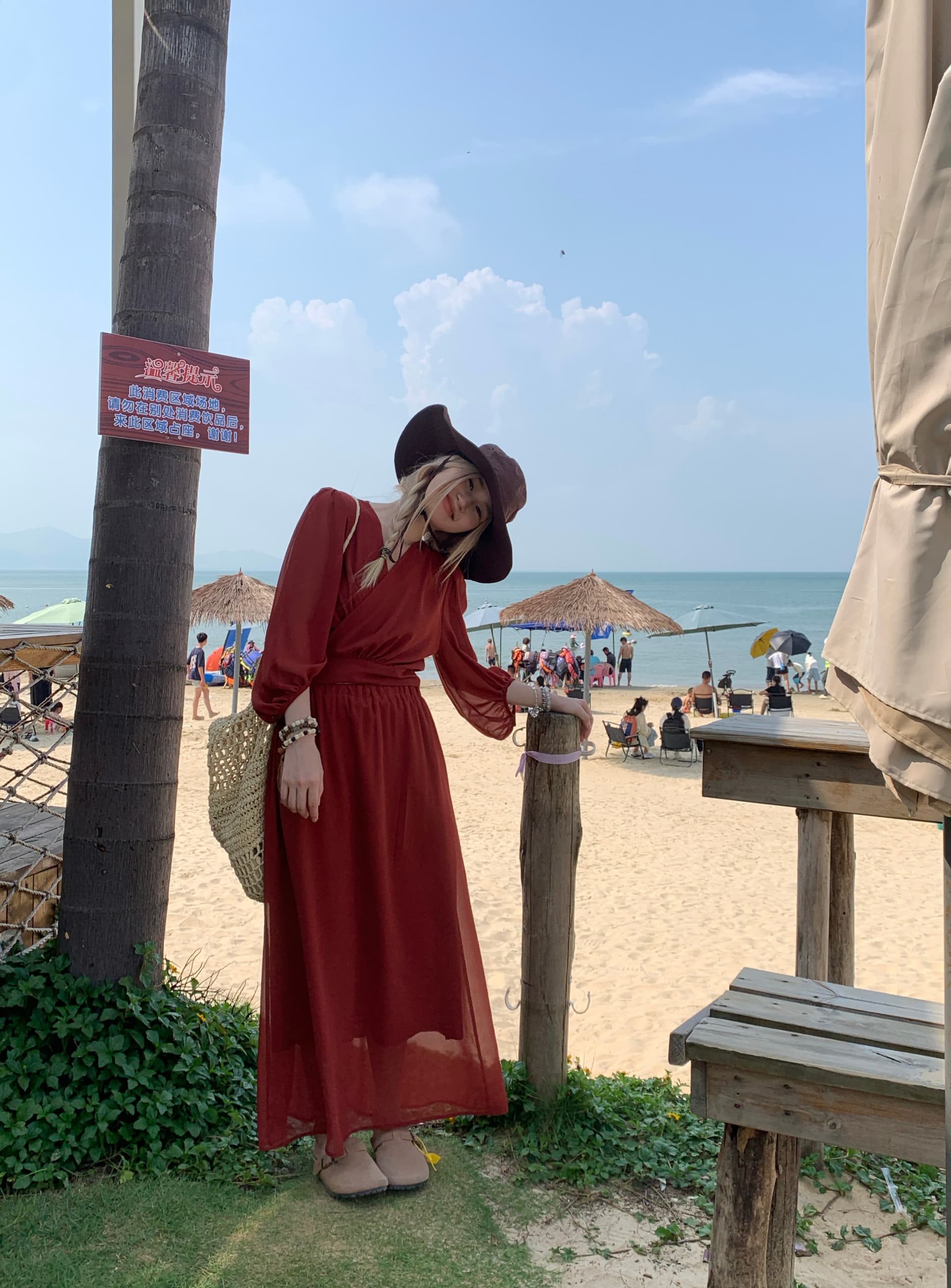 마이크로 지방 품격 디스플레이 화이트 레드 여행 휴가 바람 긴팔 V넥 레이스업 맨위 허리밴드 반신 치마 세트 가을 상세 이미지 16