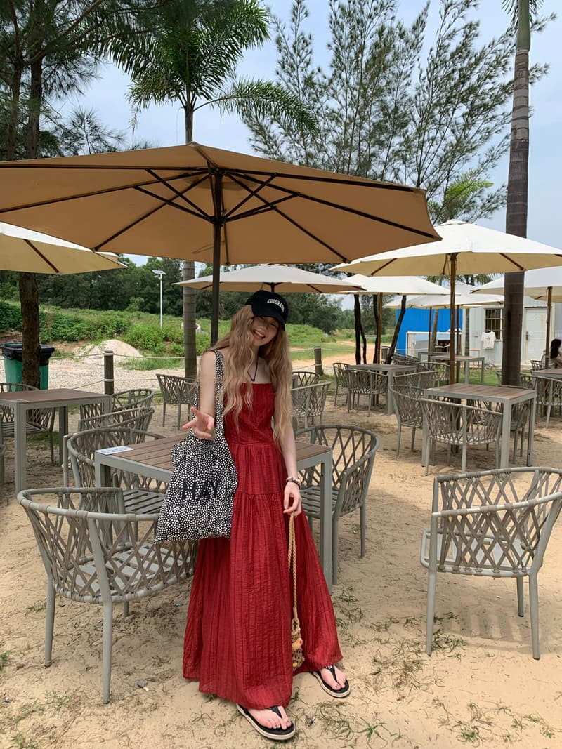빅 사이즈 품격 디스플레이 화이트 고급 빨간색 슬립 드레스 여행 휴가 바람 슬림해 보이는 숙녀 섹시함 슬립 롱 스커트 상세 이미지 11