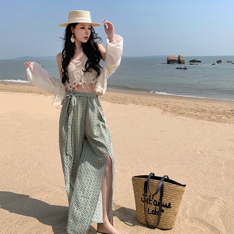 해변가 휴가 바람 홀로우 아웃 캐미솔 비키니 트임 쉬폰 와이드 레그 팬츠 세트 여성 여름 해변 자외선 차단 복