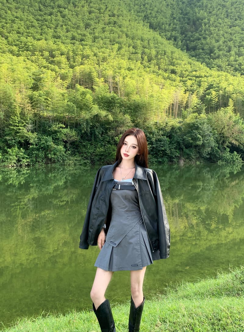 고대 조기 바람 캐주얼 회색 튜브탑 맨위 코디 플리츠 미니 스커트 핫걸 달콤한 차가운 투피스 세트 세트 상세 이미지 14