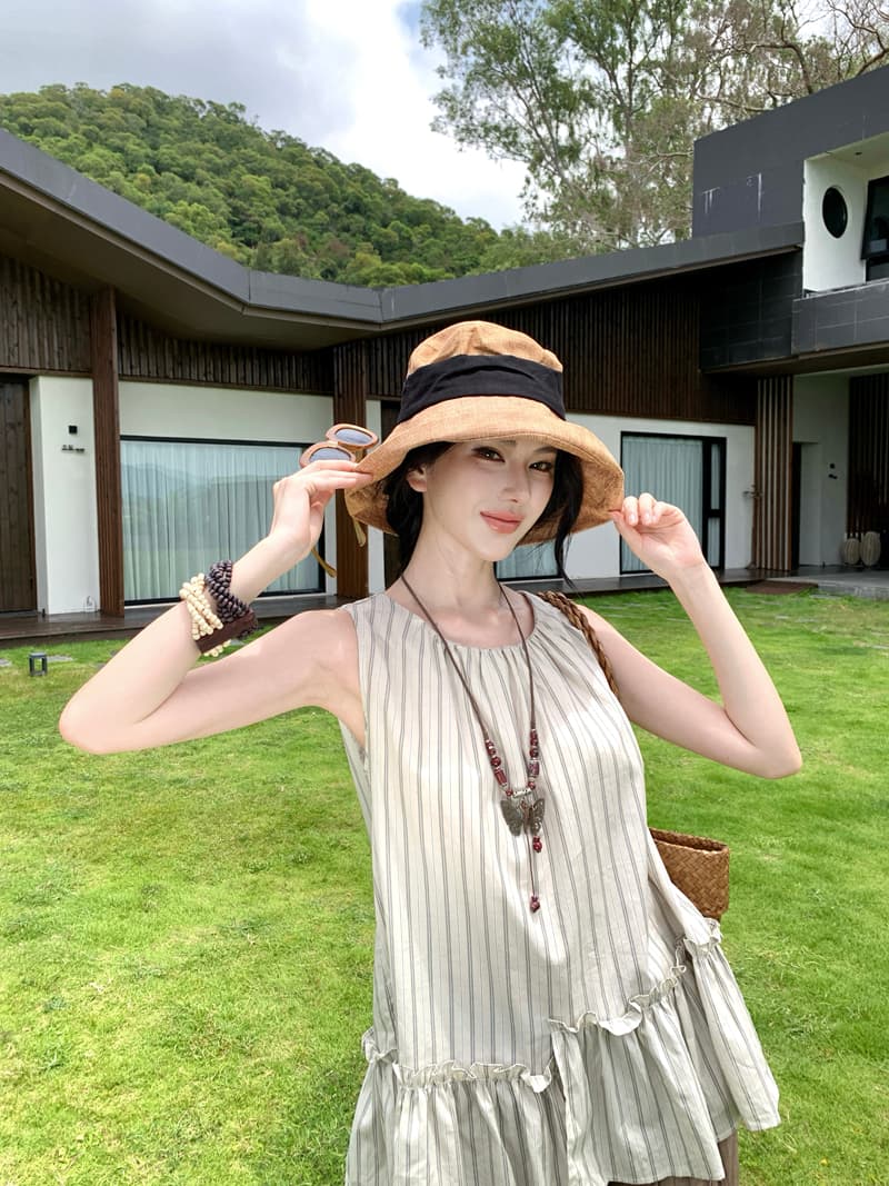 레트로 스트라이프 민소매 조끼 도루 센스 와이드 레그 팬츠 투피스 세트 느긋한 바람 여름 휴가 캐주얼 착용 가져 가라. 세트 상세 이미지 7