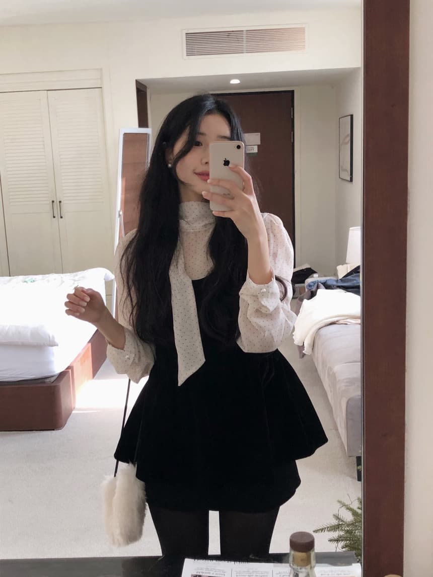있음 선적 한국 ins 부드러운 스탠드 칼라 리본 배색 도트 무늬 시스루 만나는 스택 착용 셔츠 상세 이미지 11