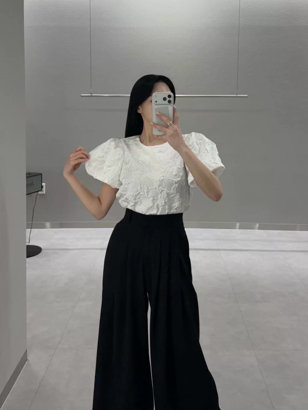 있음 선적 한국 ins 슬림해 보이는 질감 센스 버블 Pleat 반팔 셔츠 이미지 3