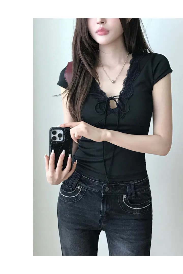 있음 선적 한국 ins 달콤한 차가운 바람 레이스 측면 V넥 레이스업 디자인 센스 반팔 몸매 가꾸기 티셔츠 상세 이미지 43