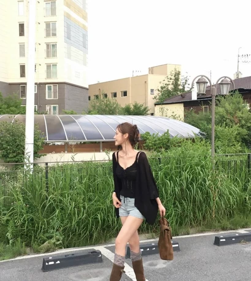 있음 선적 한국 ins 패션 레이스업 빅 브이 넥 패턴 짜임 니트 캐미솔 상세 이미지 21