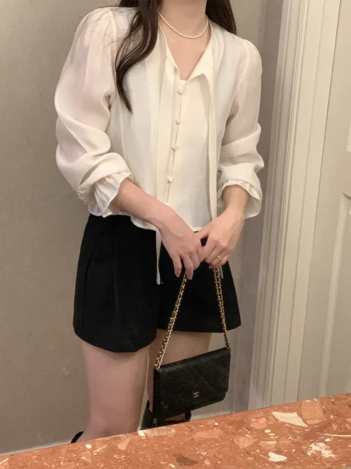 있음 선적 한국 ins 레이스업 개성 디자인 나팔 소매 셔츠 상세 이미지 15