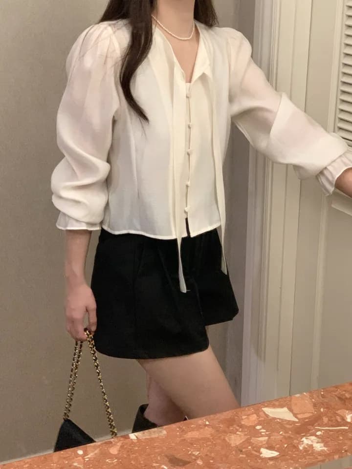 있음 선적 한국 ins 레이스업 개성 디자인 나팔 소매 셔츠 상세 이미지 18