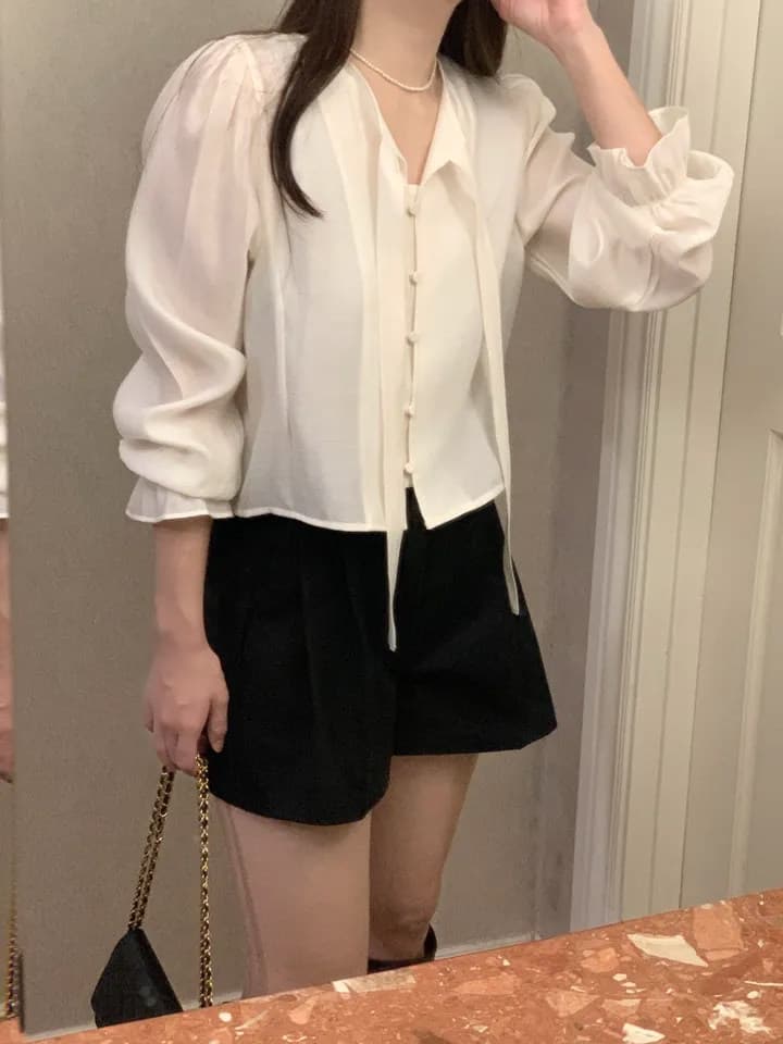 있음 선적 한국 ins 레이스업 개성 디자인 나팔 소매 셔츠 상세 이미지 19