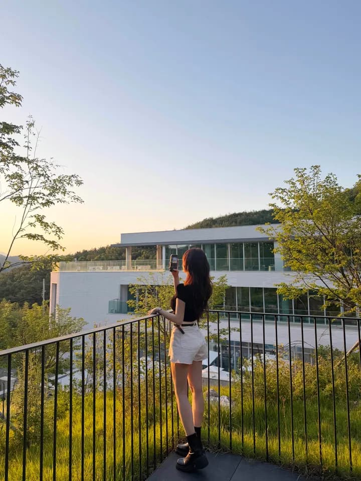 있음 선적 한국 ins 출퇴근 바람 폴로 칼라 단추 한 알 반팔 니트 스웨터 상세 이미지 9