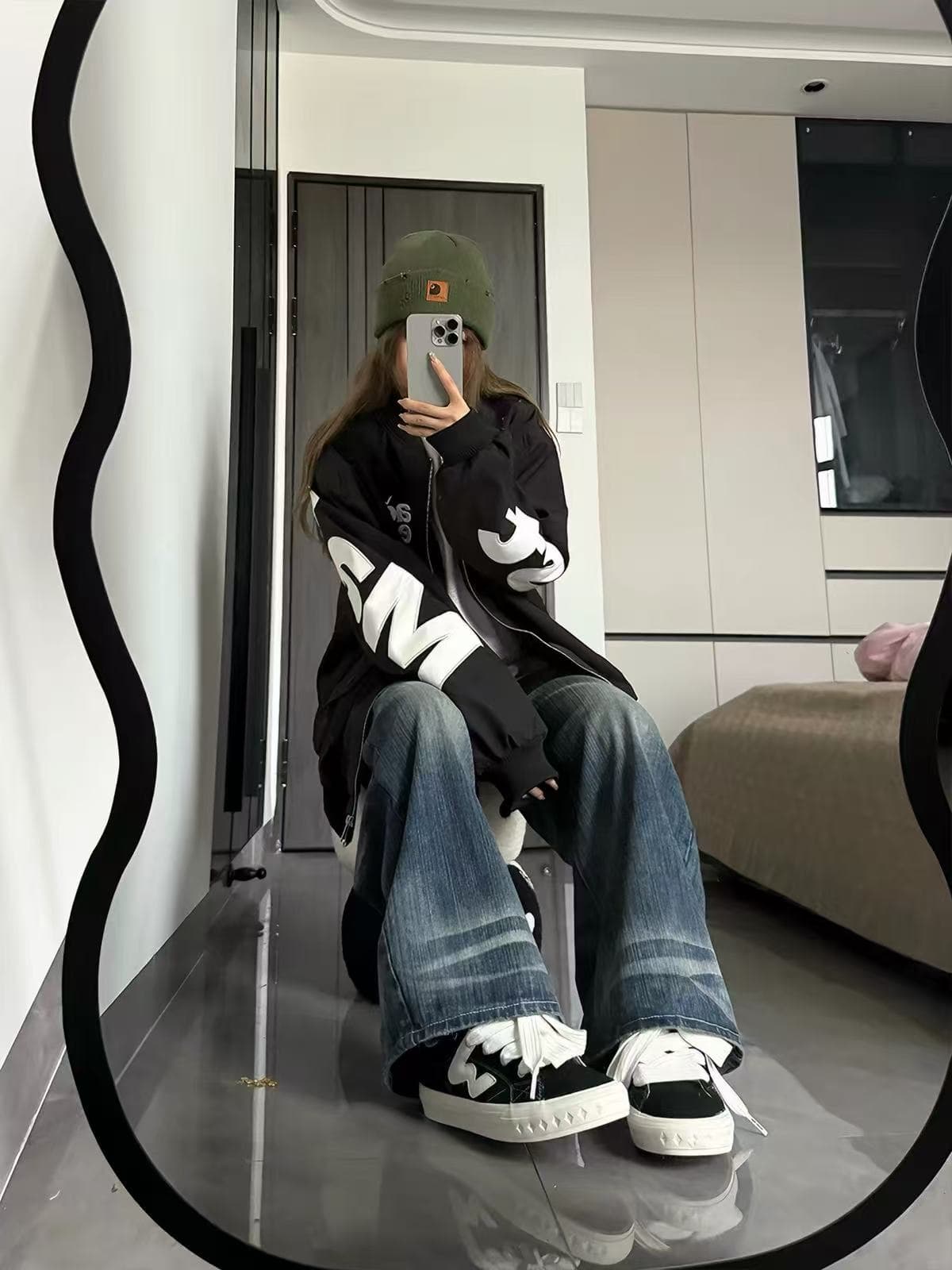 xkshuo 아메리칸 거리 알파벳 막대기 가죽 자수 플라잉 재킷 남녀 루즈핏 캐주얼 야구 지퍼 재킷 이미지 4
