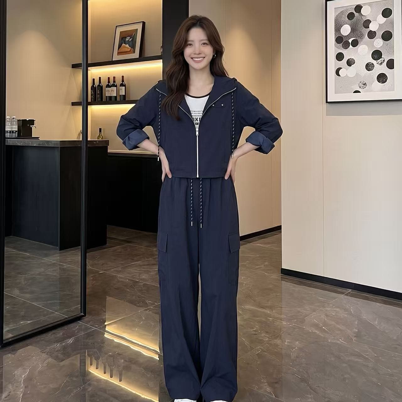 2026 가을 신제품 캐주얼 연령 감소 야외 재킷 조끼 워크웨어 와이드 레그 팬츠 3종 세트 세트 여성 청춘 트렌디 상세 이미지 4