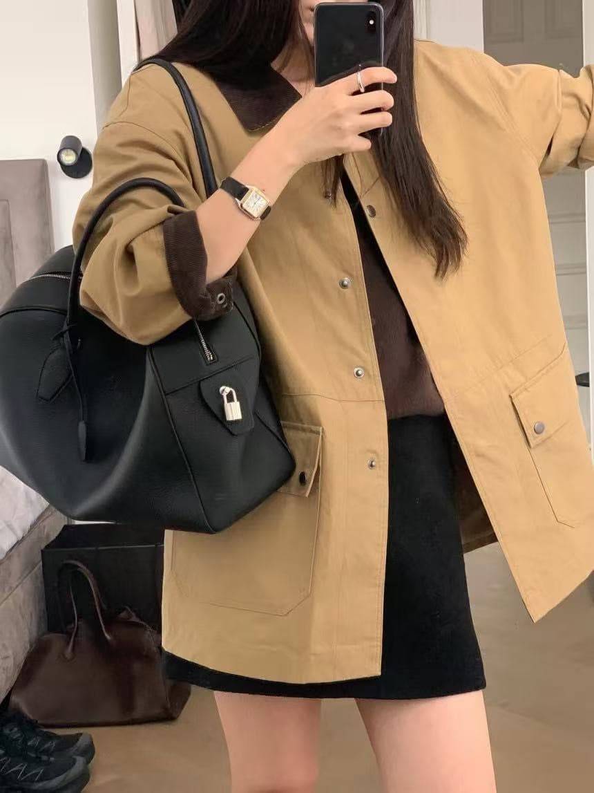 한국 chic 가을 새로운 레트로 품격 배색 폴로 칼라 어둠 버클 더블 주머니 루즈핏 긴팔 바람막이 여성 코트 상세 이미지 26
