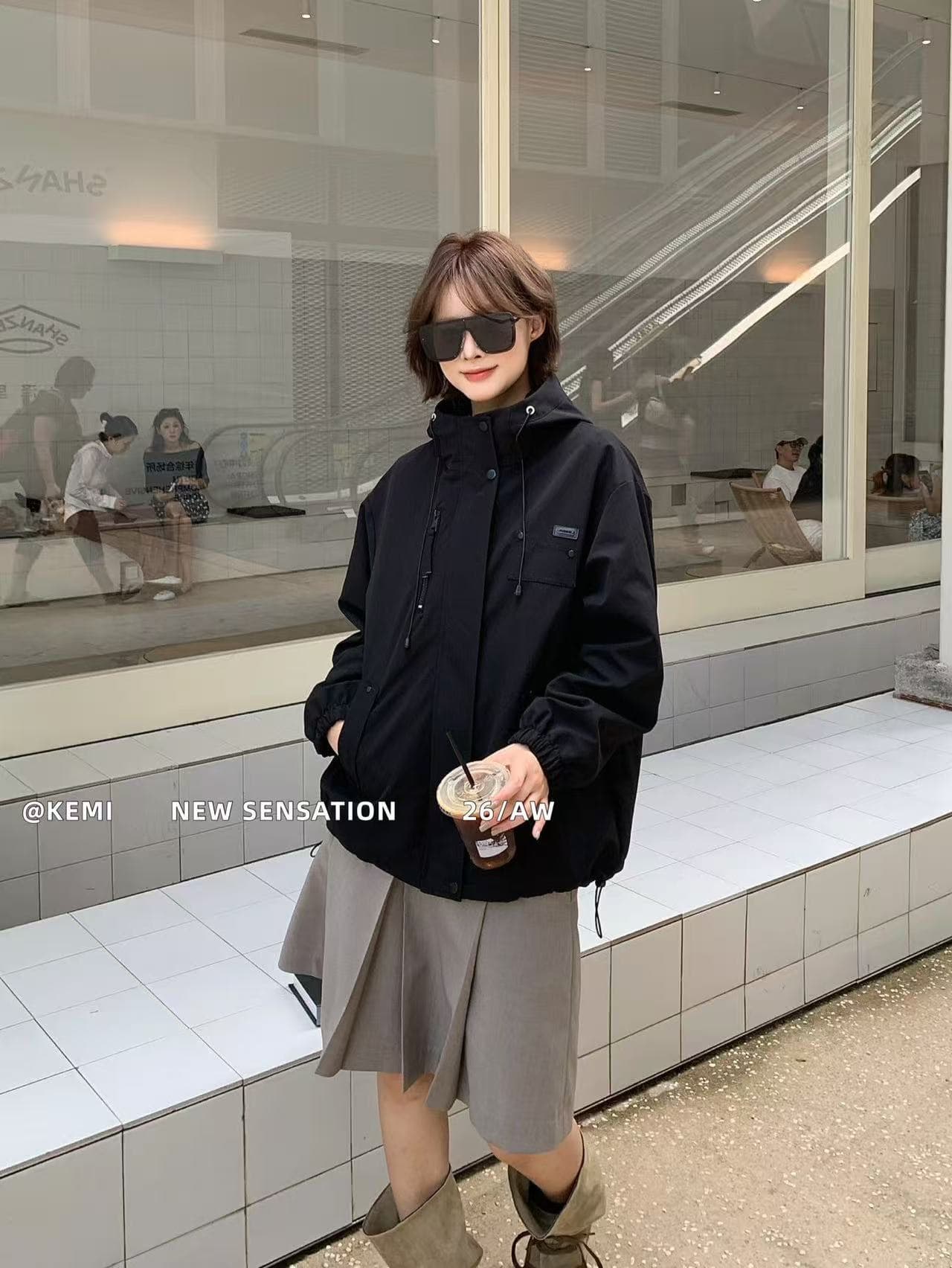 한국 스타일 2026 가을 새로운 미니멀리즘 다용도 여성 루즈핏 슬림해 보이는 재킷 바람막이 여성 의류 상세 이미지 15