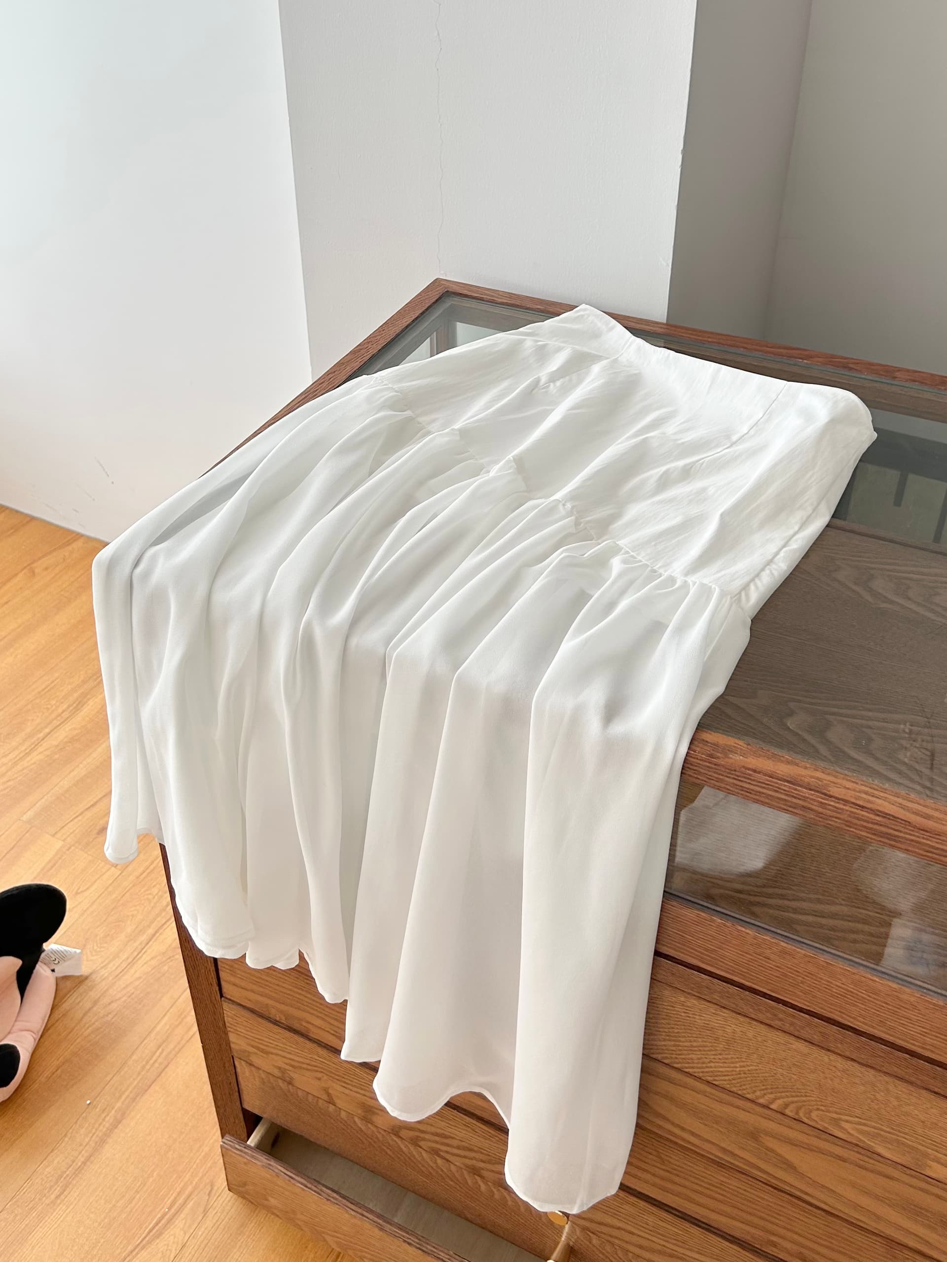 madofit Madou silk Jiaojiao 여자 친구 입소문 실크 주간 실크 우아함 흔들다 칼라 작은 날다 소매 맨위 상세 이미지 6