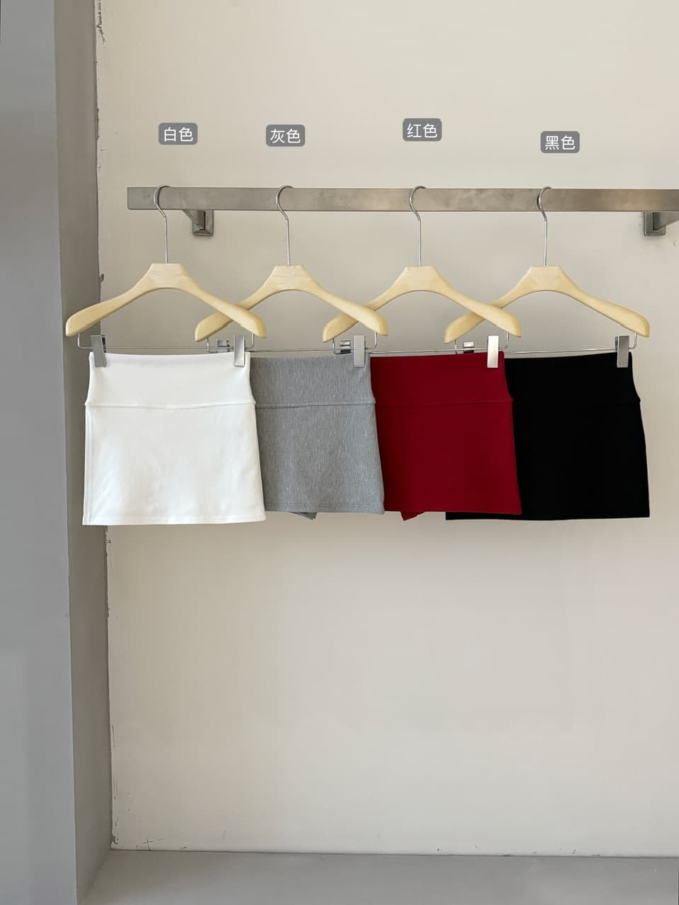 회색 한 마디 표지 넓적 다리 슬림해 보이는 빈 가스 층 바지 여성 네리 만나는 노출 방지 웨이 치마 2026 새로운 상세 이미지 4