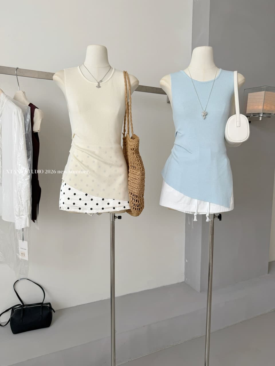 rachel 파리 일러스트레이션 도시 lady 센스 슬림해 보이는 핀치 Pleat 측면 트임 조끼 상세 이미지 12